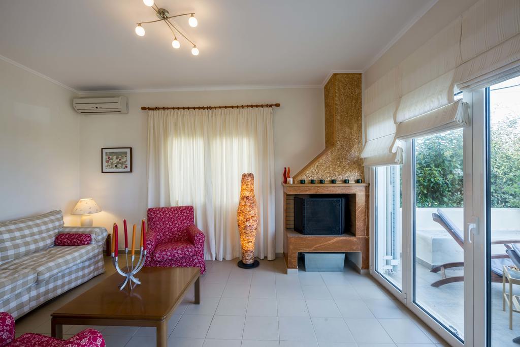 Villa Artemida House Esterno foto